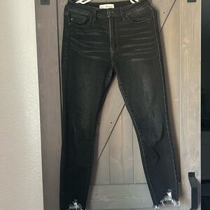 Black wash ankle jeans. Great condition.